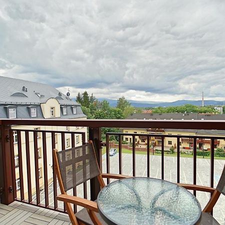 Apartamenty Everysky - Mickiewicza 30 イェレニャ・グーラ エクステリア 写真