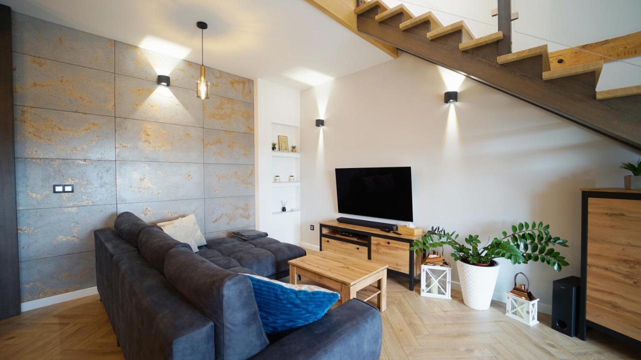 Apartamenty Everysky - Mickiewicza 30 イェレニャ・グーラ エクステリア 写真