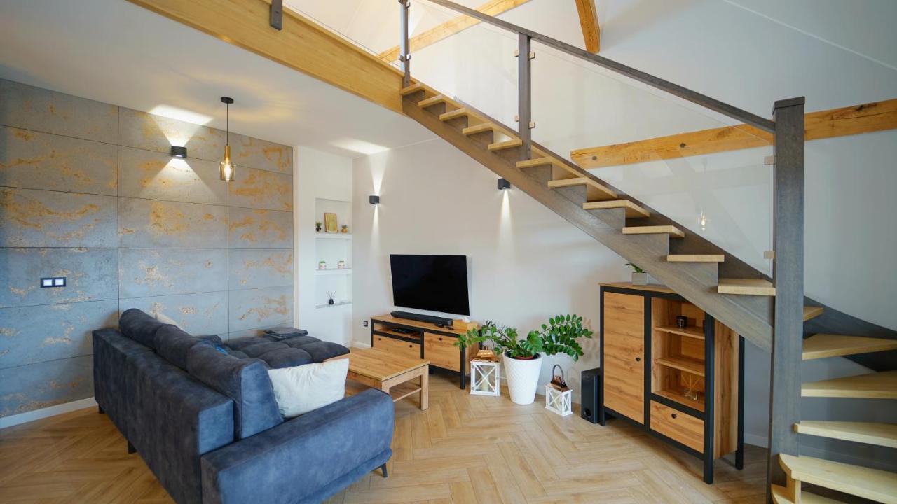 Apartamenty Everysky - Mickiewicza 30 イェレニャ・グーラ エクステリア 写真
