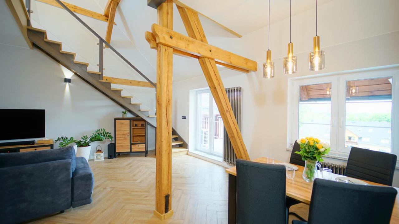 Apartamenty Everysky - Mickiewicza 30 イェレニャ・グーラ エクステリア 写真